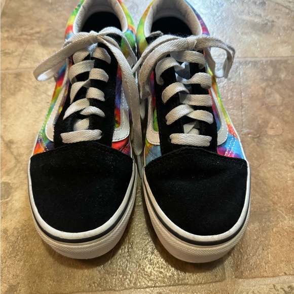 Girls vans size 2 rainbow tie dye shoes - Picture 2 of 4